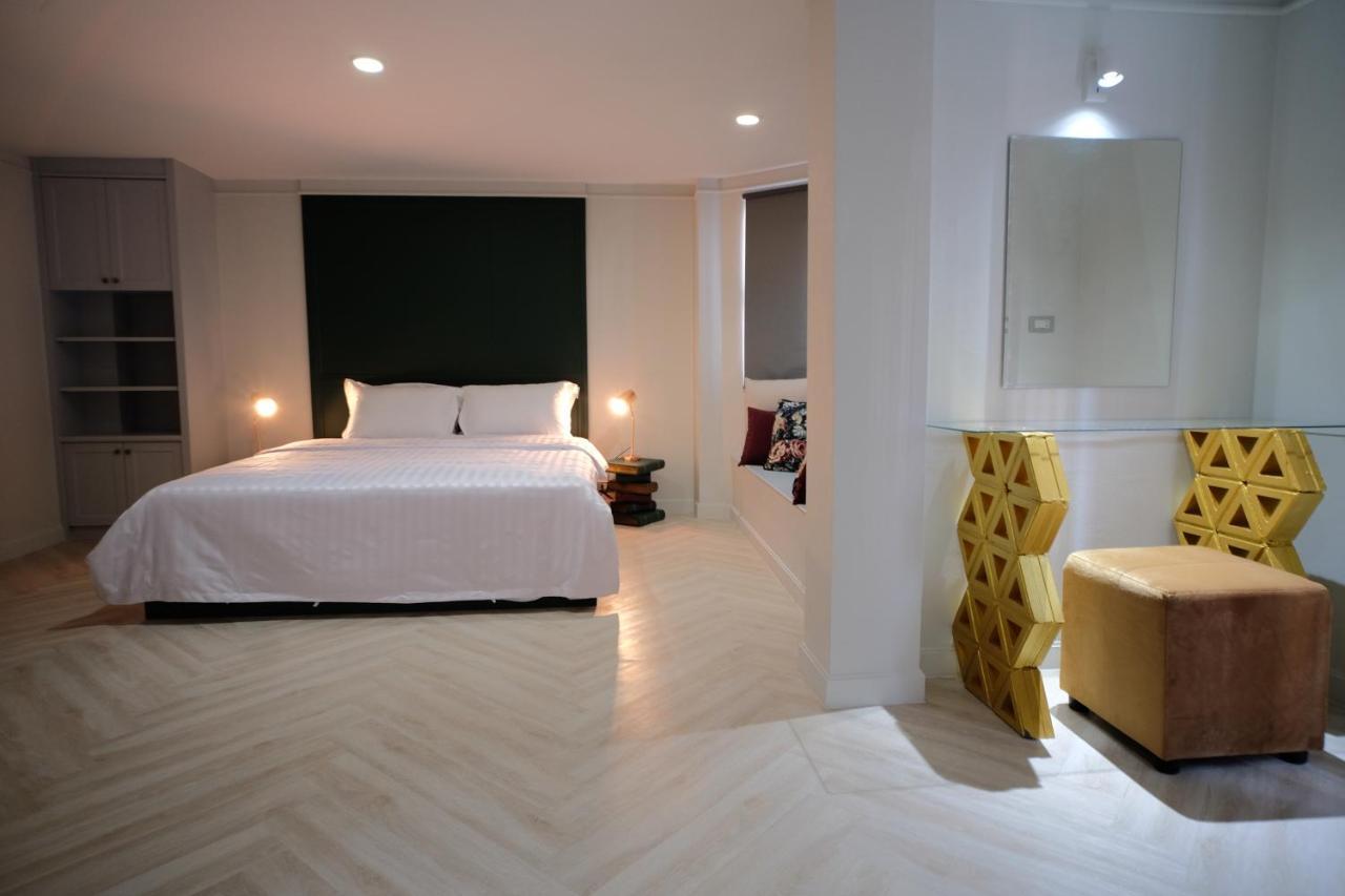 Baan Khun Pra Duplex Rm3 Bangkok Daire Dış mekan fotoğraf